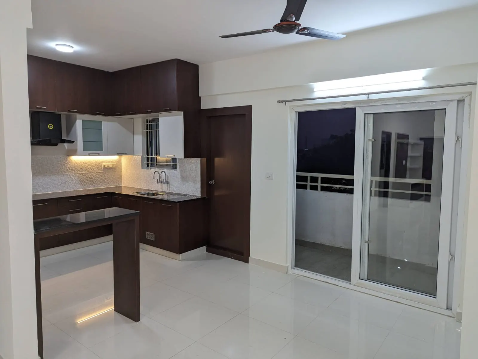 Flat for rent in Ajmera Nucleus