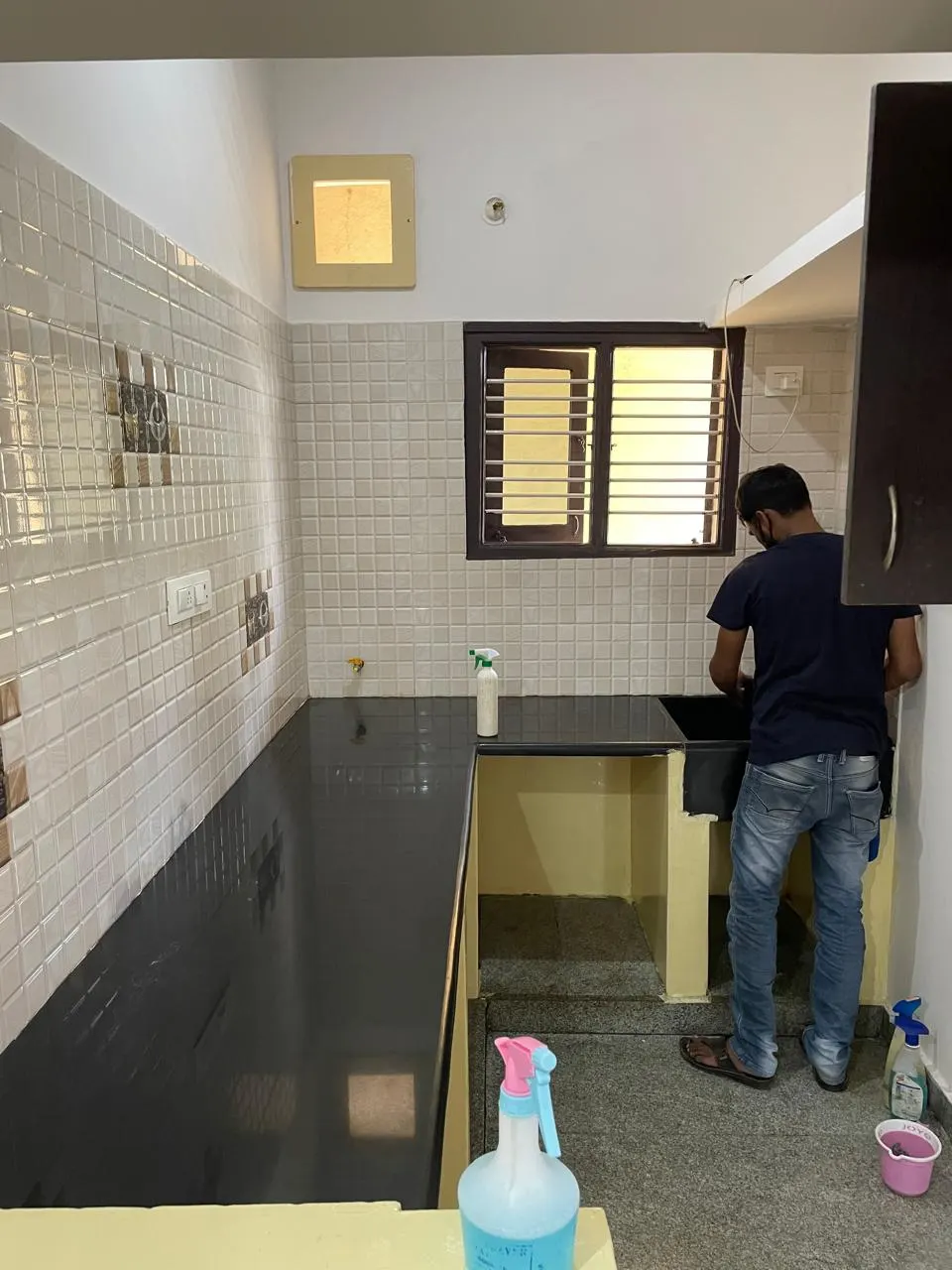 Flat for rent in SJR Bluewaters