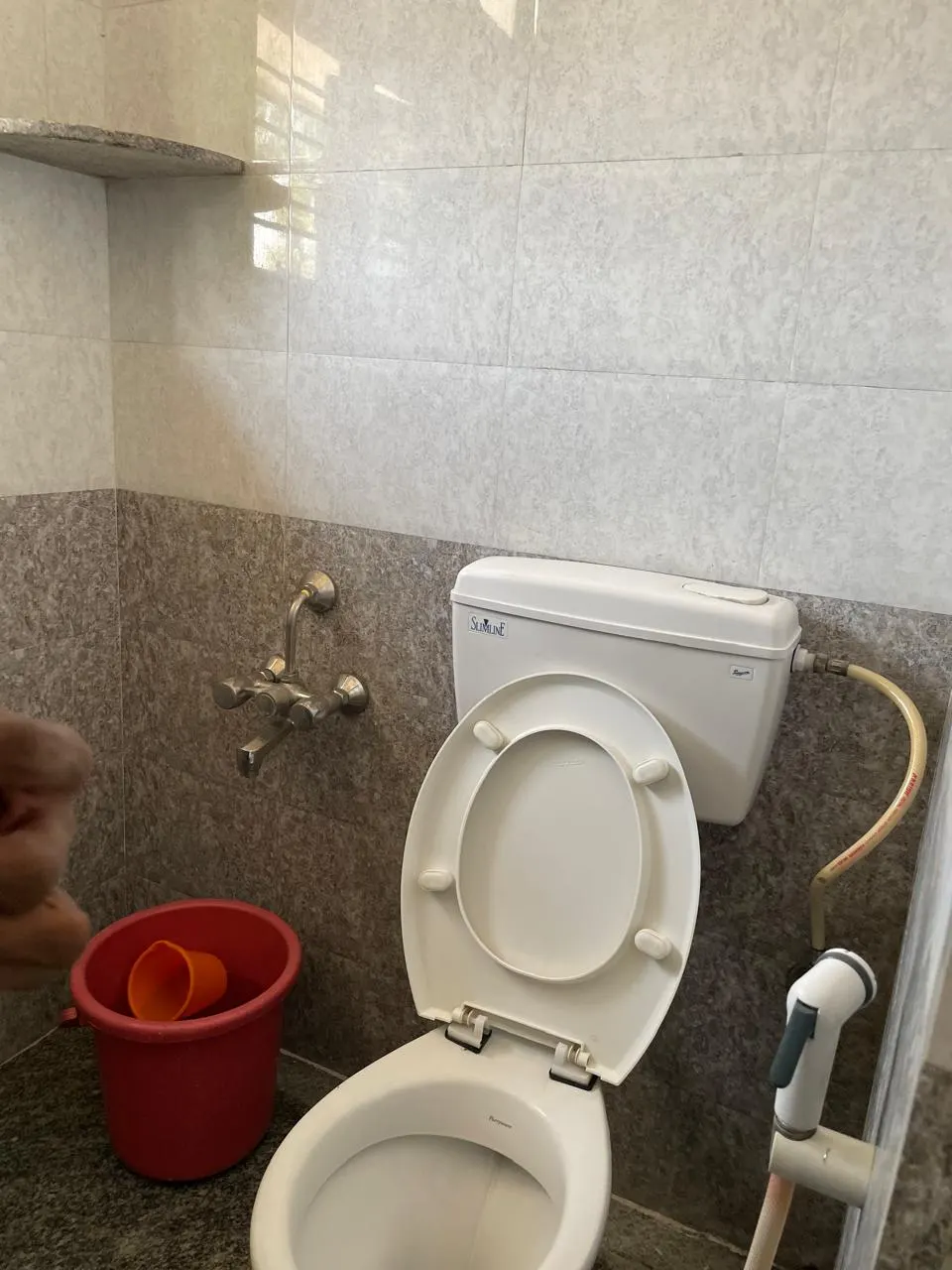 Flat for rent in SJR Bluewaters