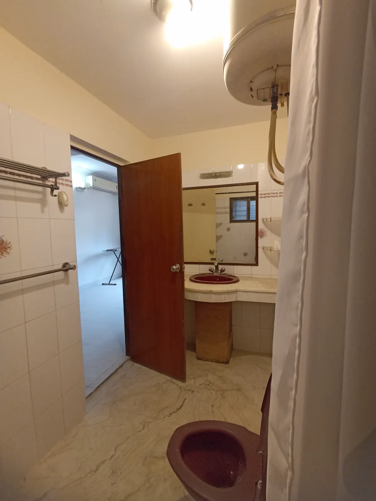 Flat for rent in Esteem Royale