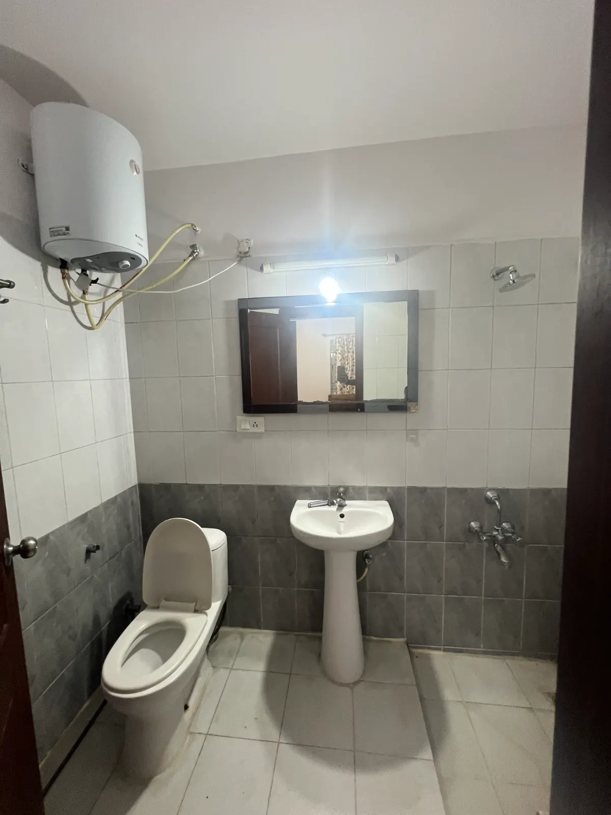 Flat for rent in Skylark Zenith