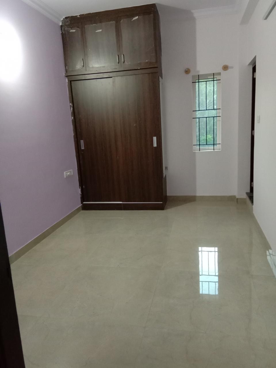 Flat for rent in Purva Skydale