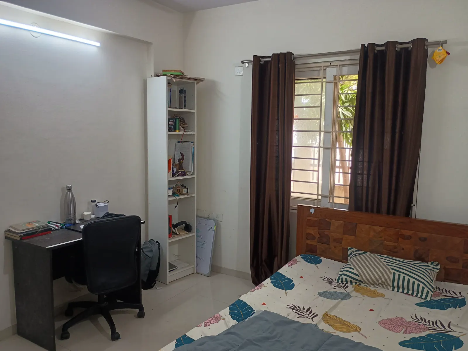 Flat for rent in Srimitra Lotus