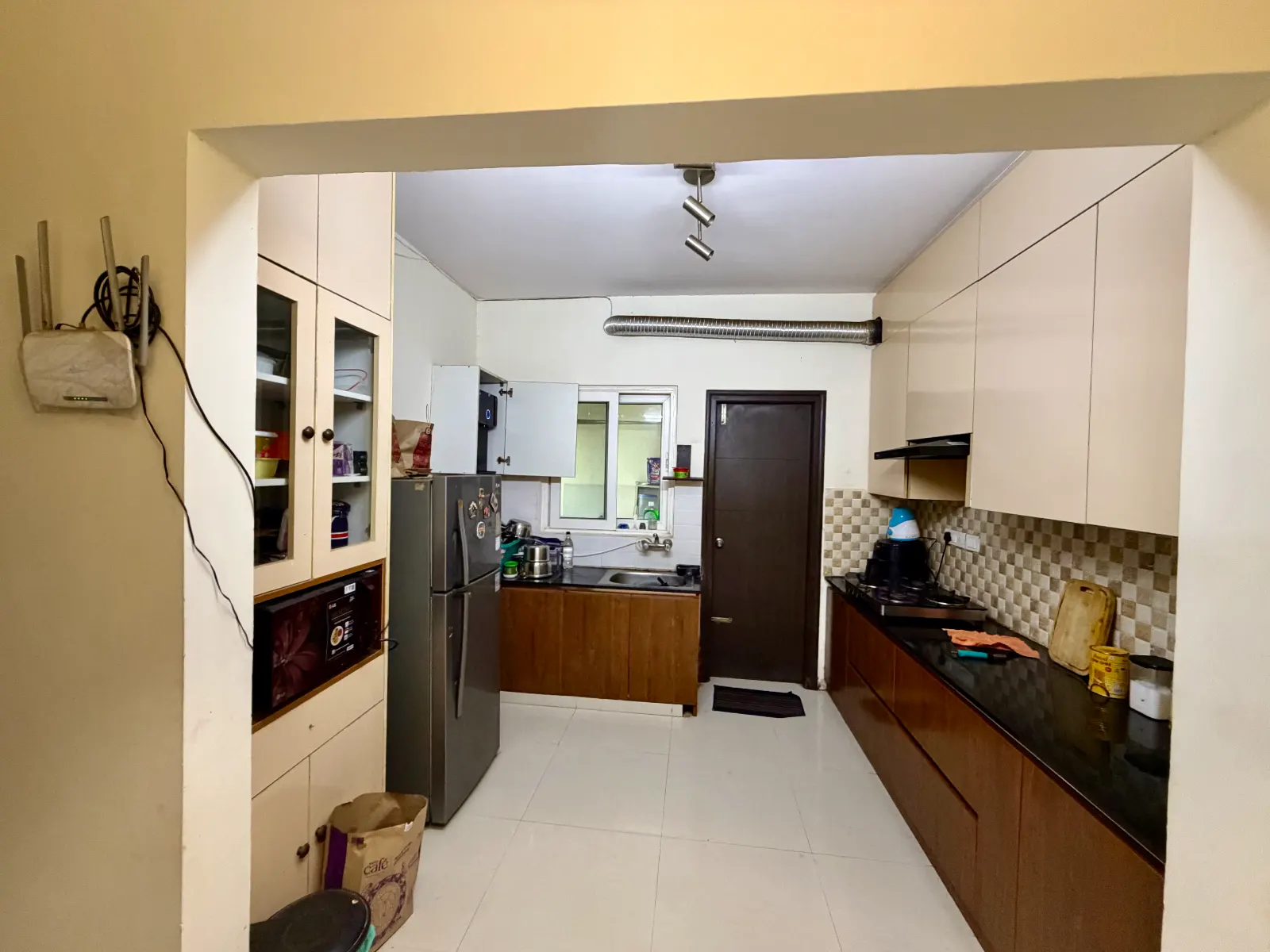 Flat for rent in Srimitra Lotus